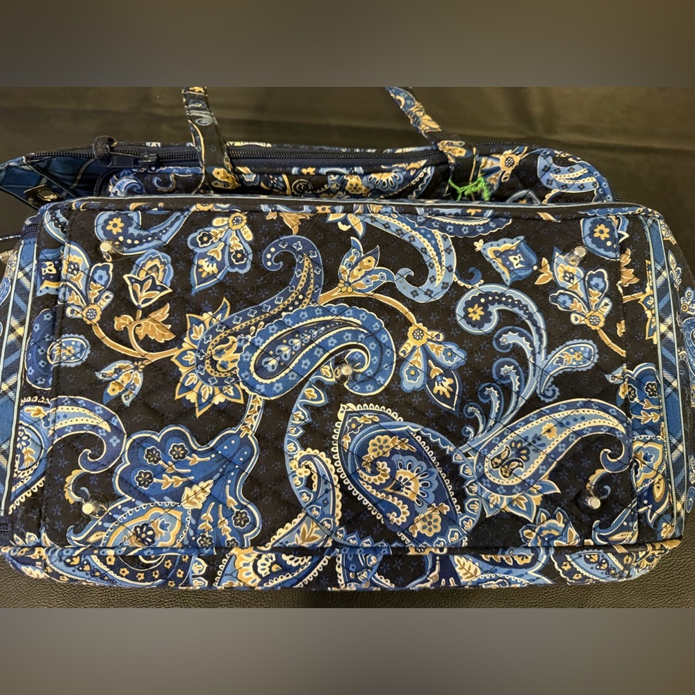 Vera Bradley Dog Carrier - Picture 2 of 5